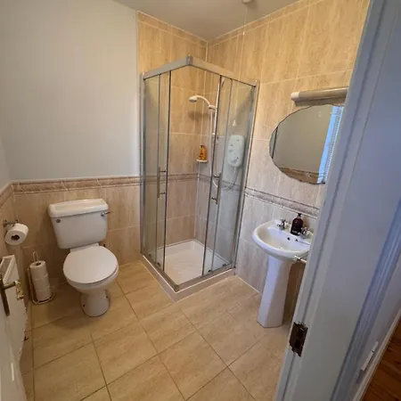 Modern In The Heart Of Village بيت للعطل روسكاربيري