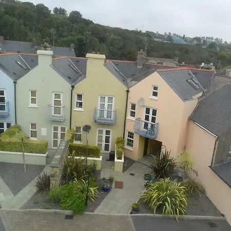 بيت للعطل Modern In The Heart Of Village روسكاربيري