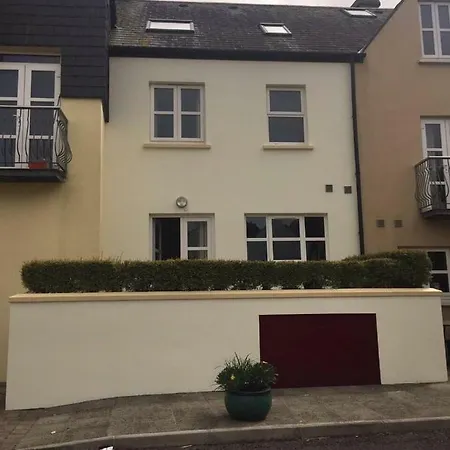 Modern In The Heart Of Village * Rosscarbery